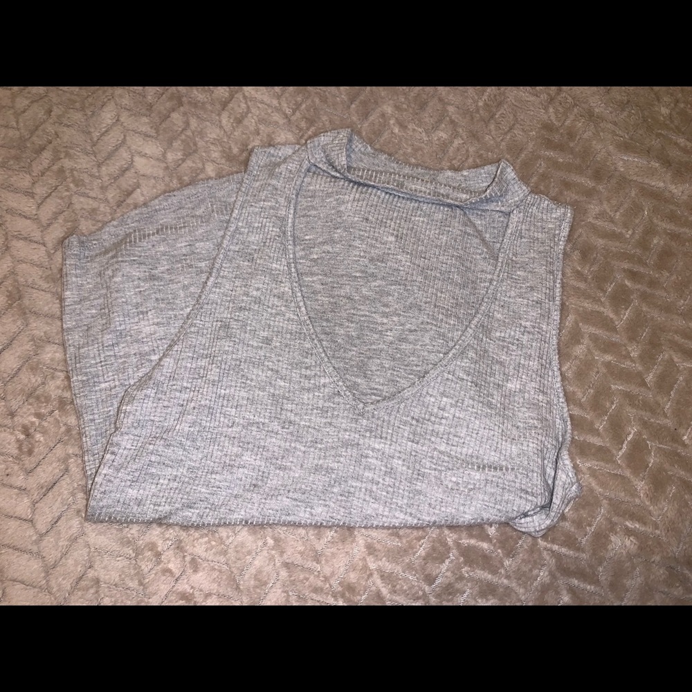 LA Hearts V Neck and Collar Tank Top in Gray